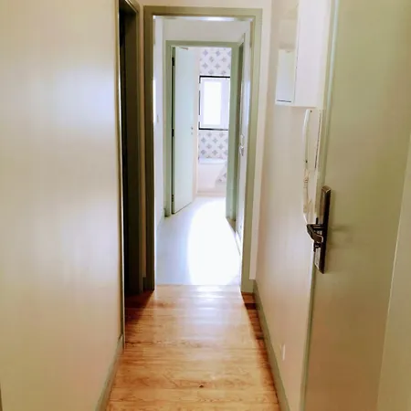 Quarto Centro * Лиссабон