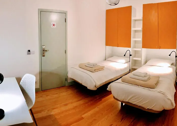 Quarto Centro 게스트하우스 *